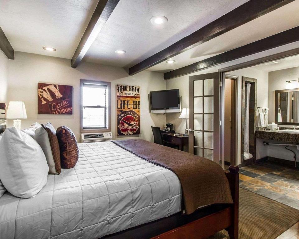 Rodeway Inn & Suites Williams Downtowner-Rte 66 Grand canyon national park hotels